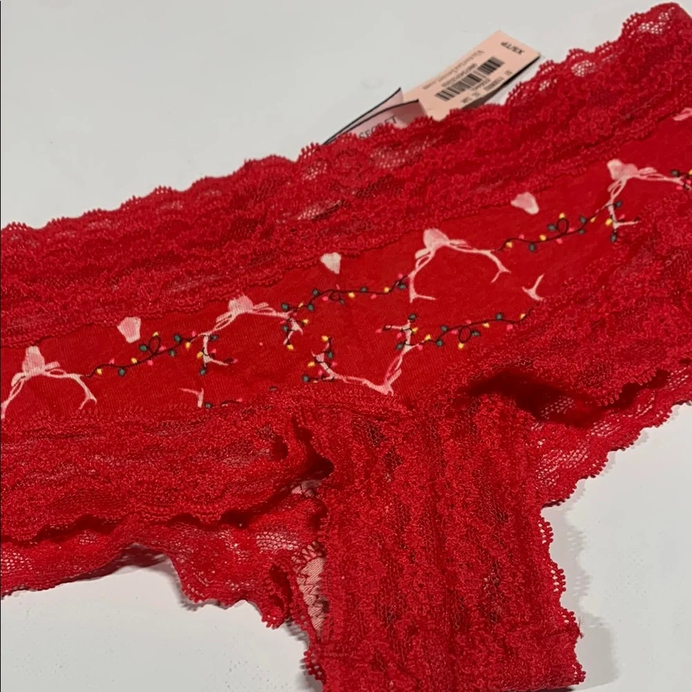 Victoria’s Secret - Red Lace Panties with‎ Deer Design - P005 XS